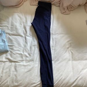 Navy Lulu Lemon leggings